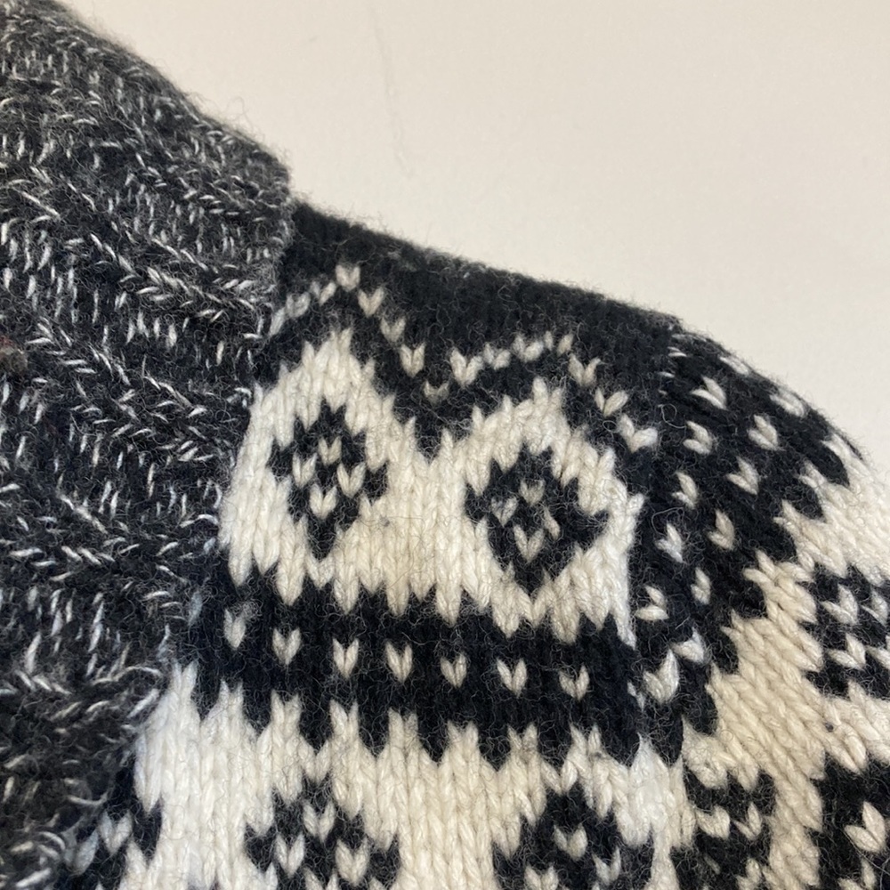 Farmers Market Iceland Knitted Fair Isle Wool Sweater / Icelandic Cardigan - Picture 5 of 11